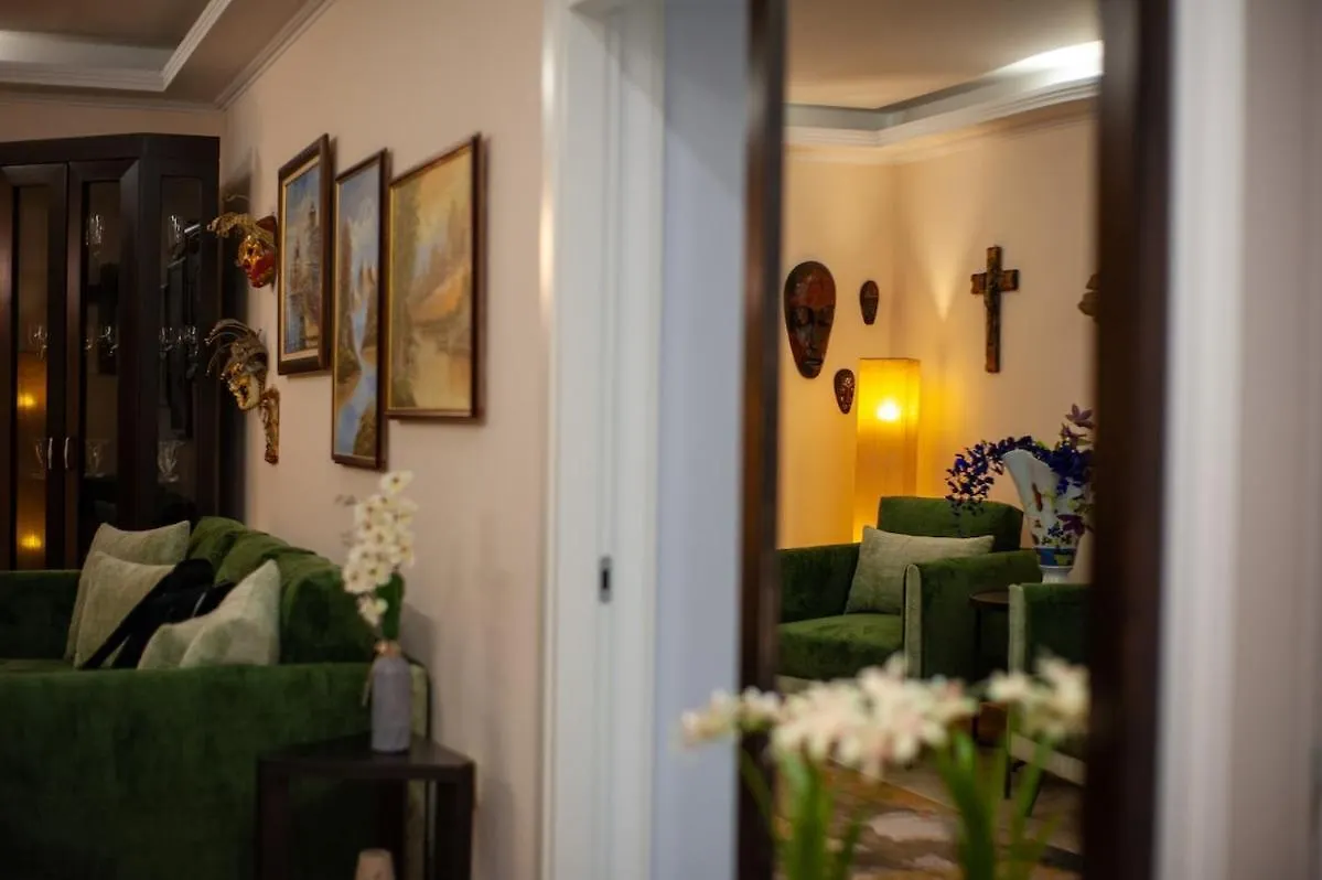 The House Of Nostalgia Apartment Tirana