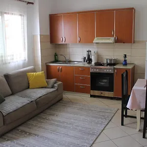 Bledi's Cozy 2 In New Blvd Apartament